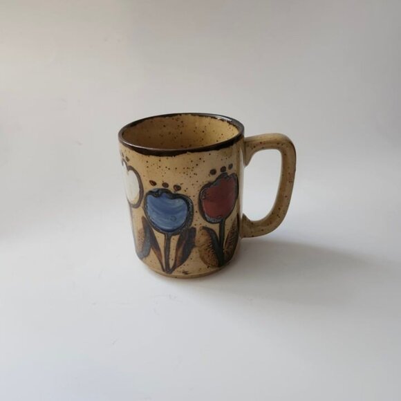 Hand-Painted Ceramic Mugs Set Of 2 With Floral Design Speckled Beige - Picture 9 of 9